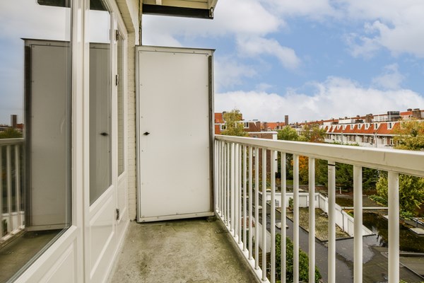 Medium property photo - Roerstraat 22-3, 1078 LP Amsterdam